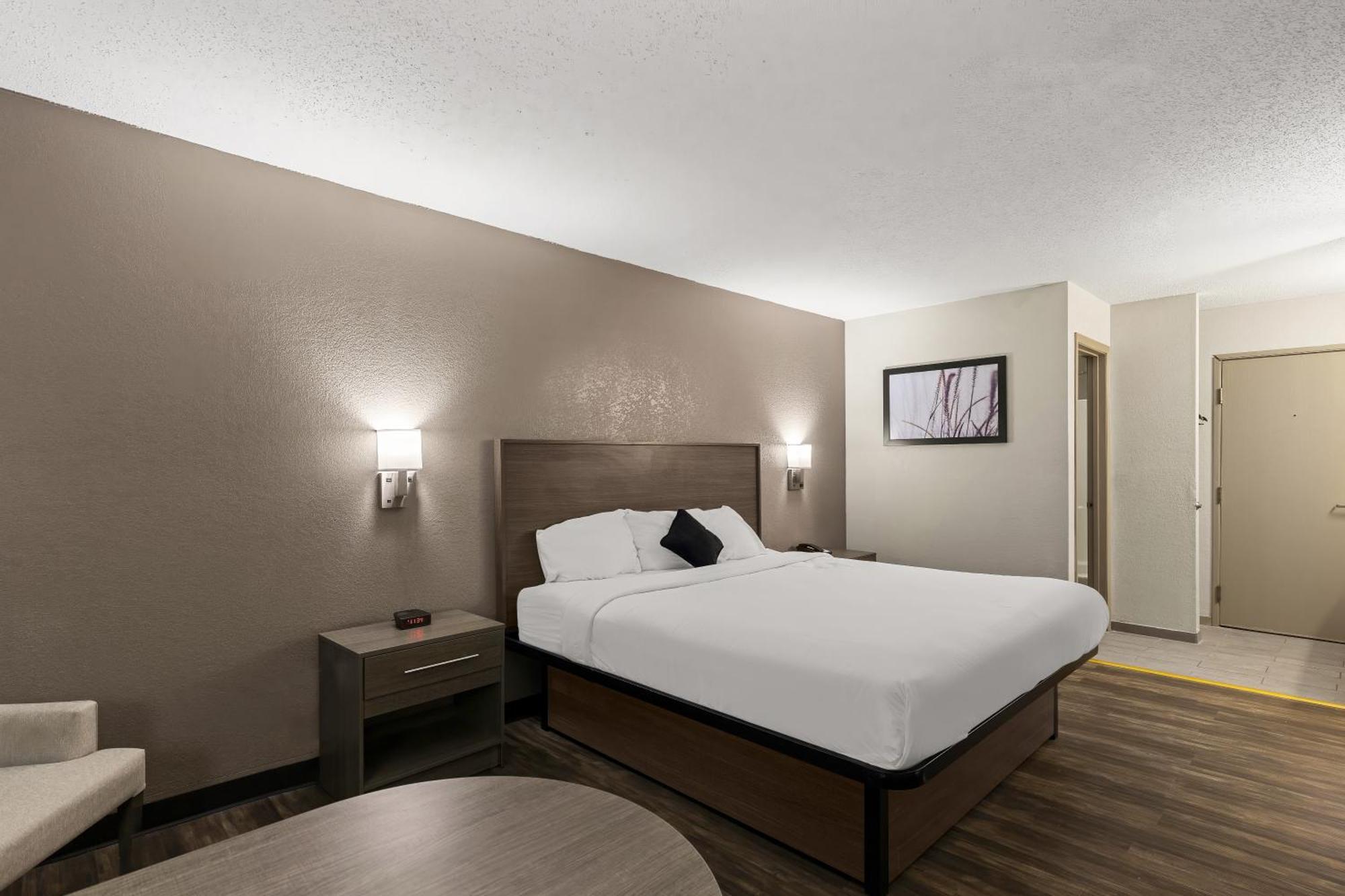 Red Lion Inn & Suites Caseyville Esterno foto
