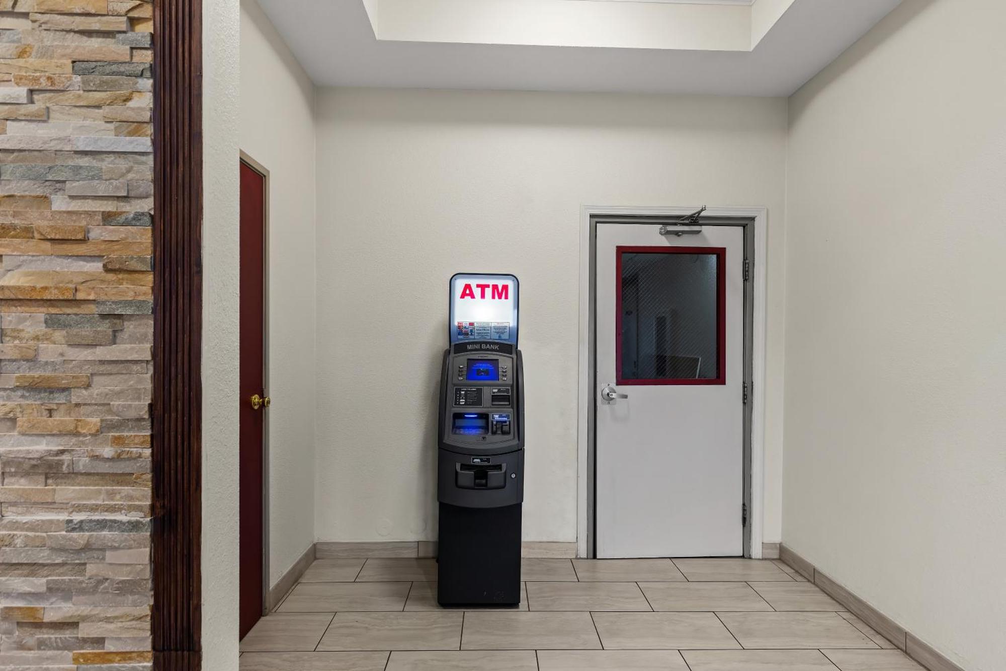 Red Lion Inn & Suites Caseyville Esterno foto