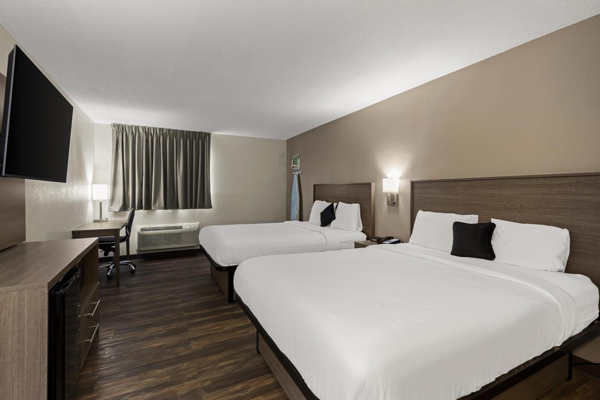 Red Lion Inn & Suites Caseyville Esterno foto