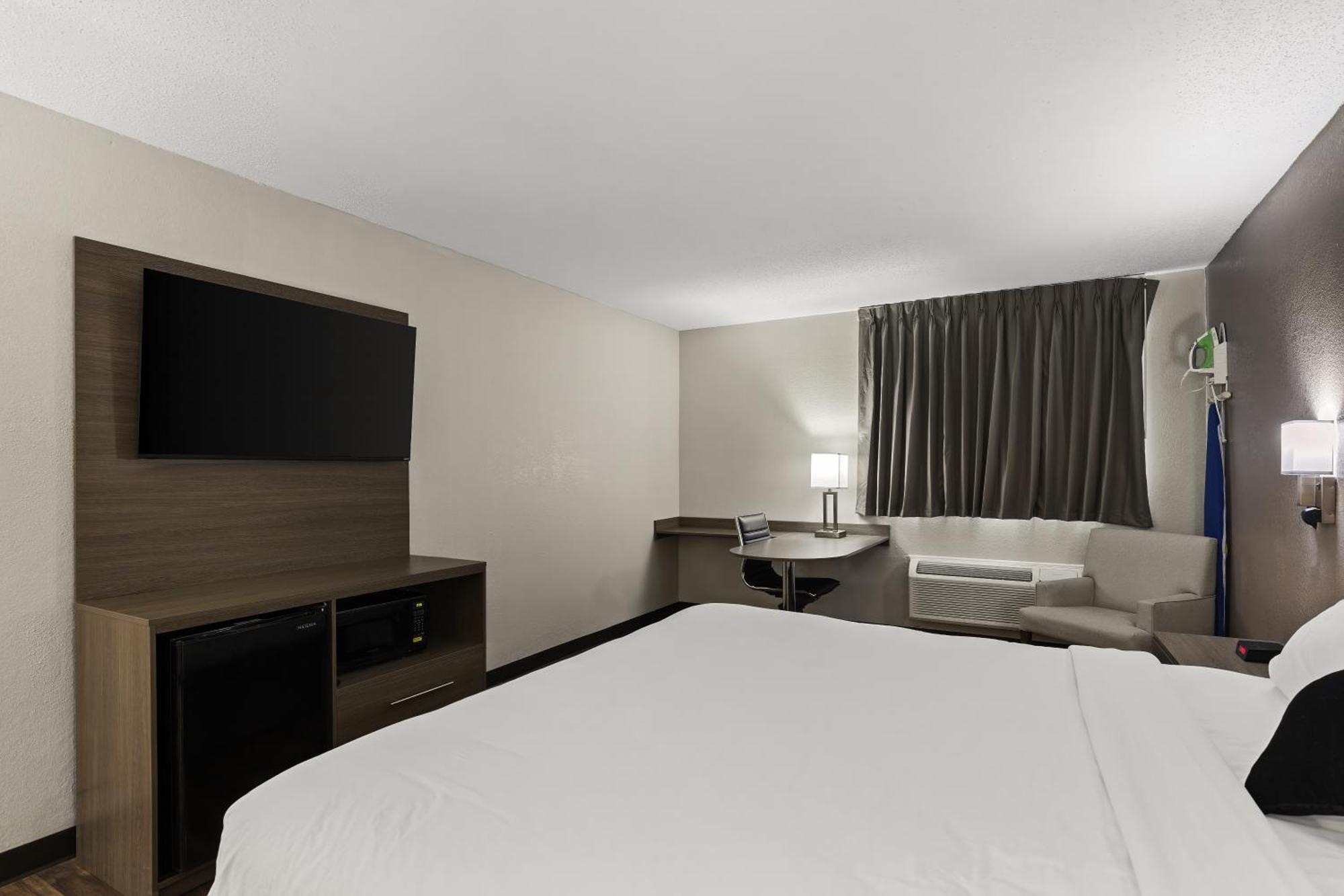 Red Lion Inn & Suites Caseyville Esterno foto
