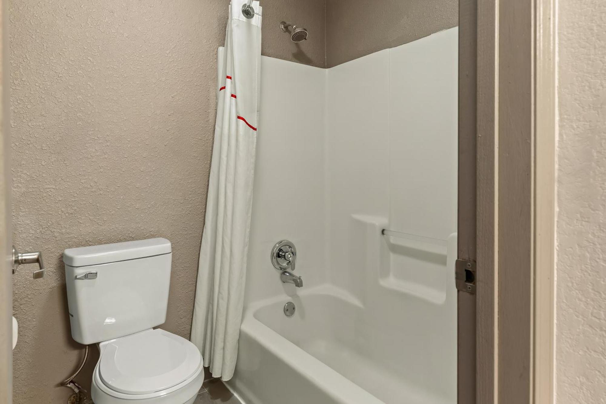 Red Lion Inn & Suites Caseyville Esterno foto