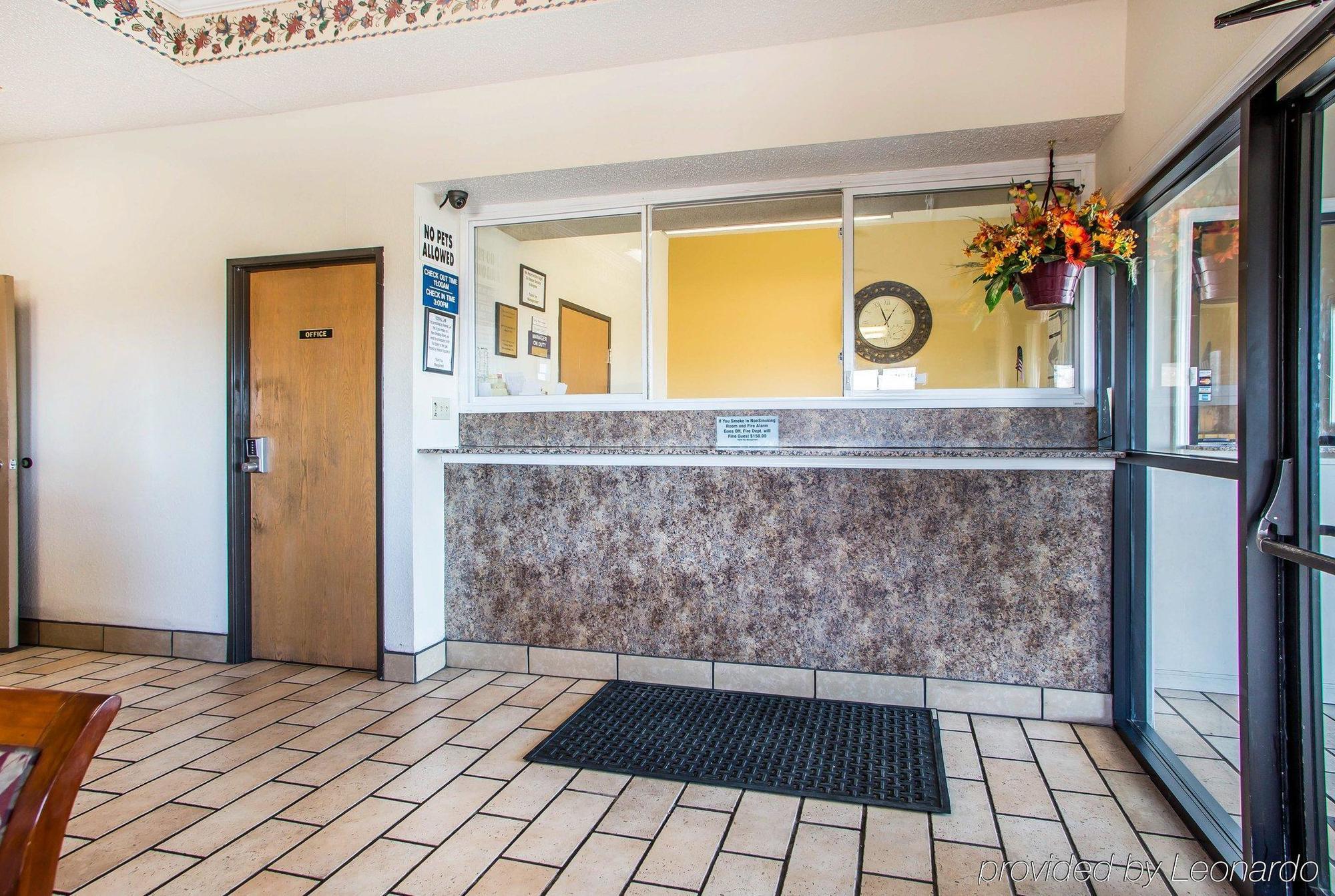 Red Lion Inn & Suites Caseyville Esterno foto